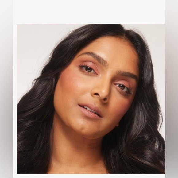 Huestick Multistick for Ulta beauty , GROUNDED - Picture 5 of 7